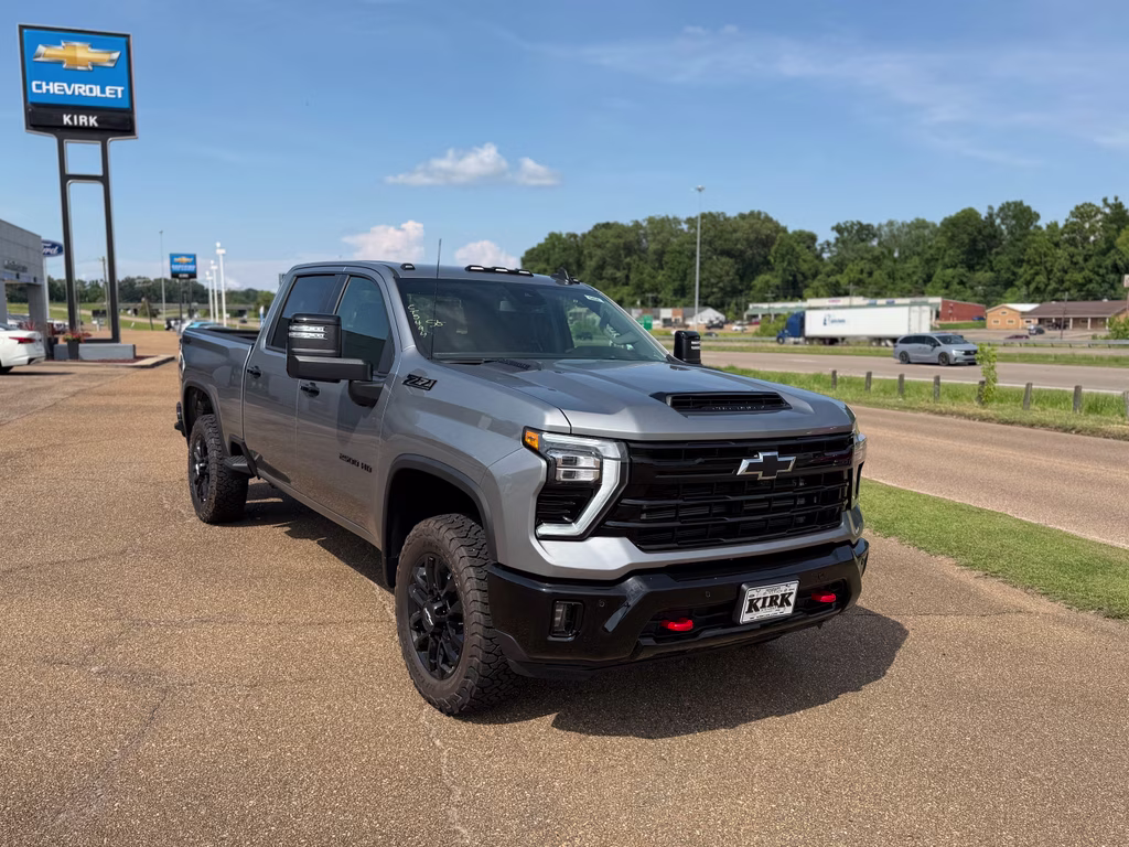 2026 Sterling Gray Metallic Chevrolet Silverado LT 4X4 Truck