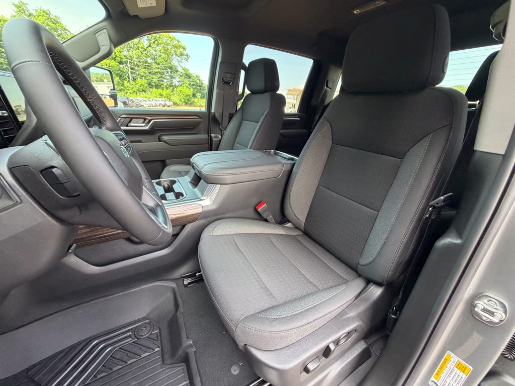 2026 Sterling Gray Metallic Chevrolet Silverado LT 4X4 Truck