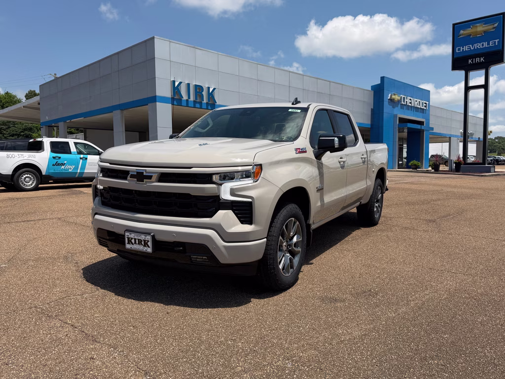 2026 White Sands Chevrolet Silverado RST 4X4 Truck