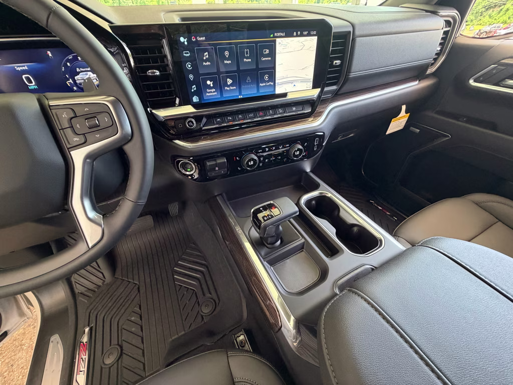 2026 White Sands Chevrolet Silverado RST 4X4 Truck