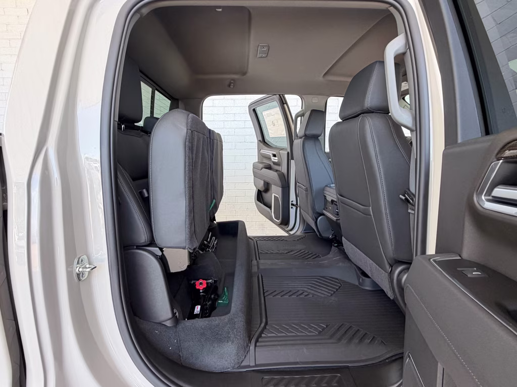2026 White Sands Chevrolet Silverado RST 4X4 Truck