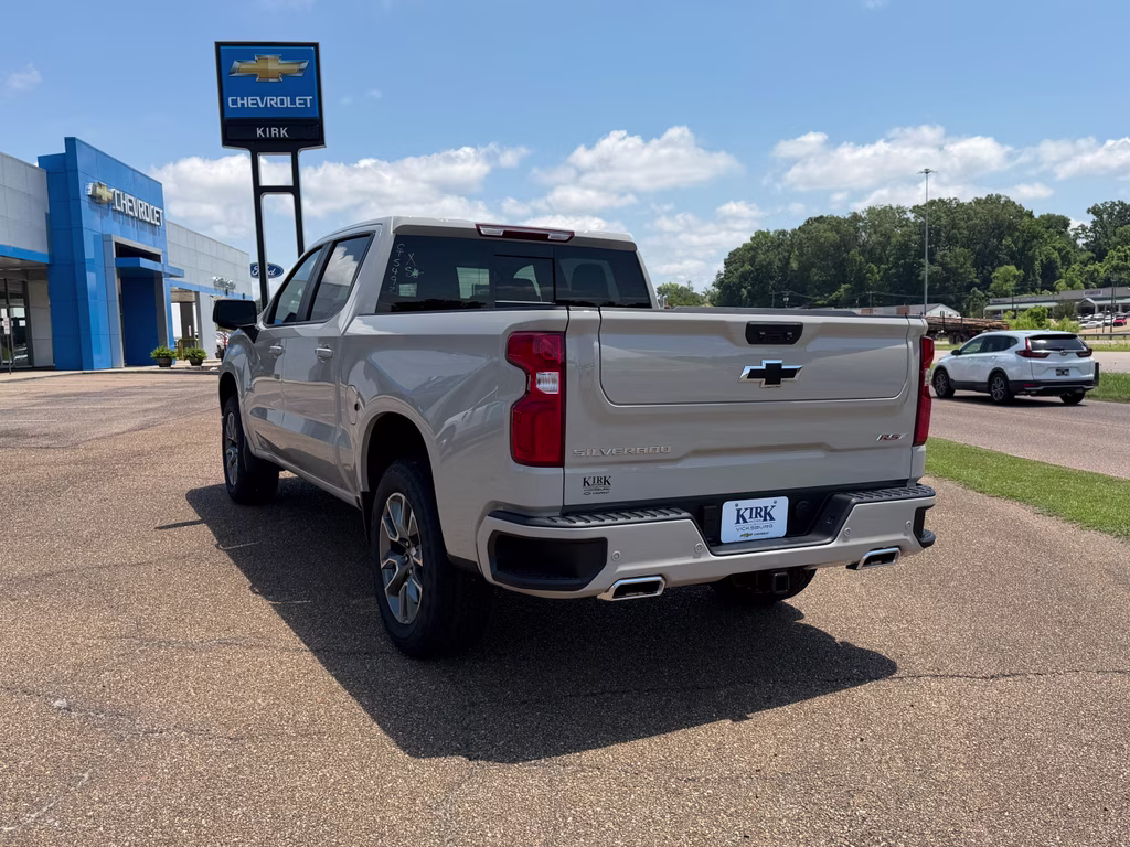2026 White Sands Chevrolet Silverado RST 4X4 Truck