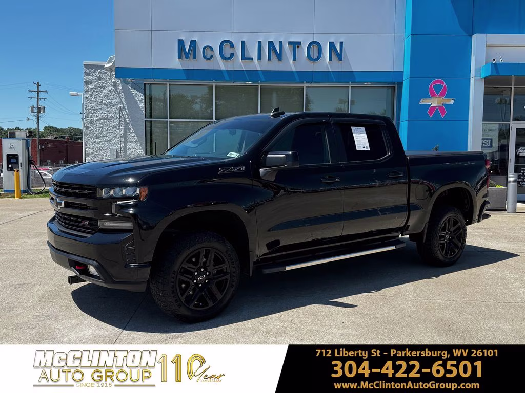 Black 2021 Chevrolet Silverado 1500 LT Trail Boss Crew Cab 4WD Pickup Truck Four-Wheel Drive Automatic