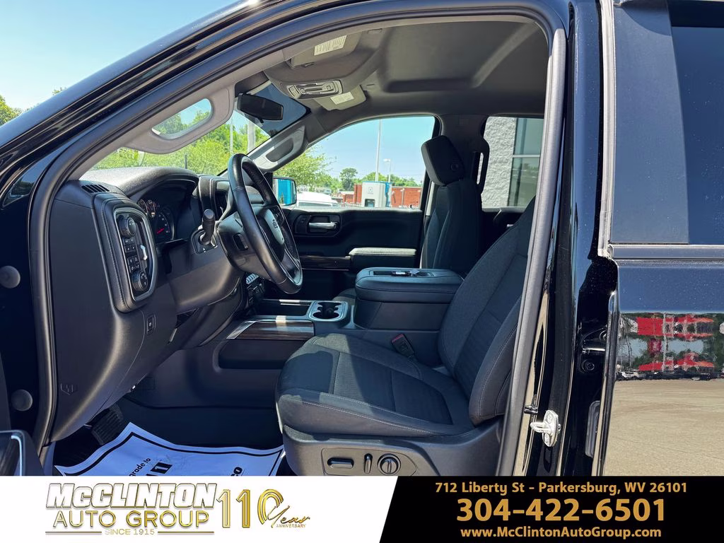 2021 Black Chevrolet Silverado 1500 LT Trail Boss 4X4 Truck