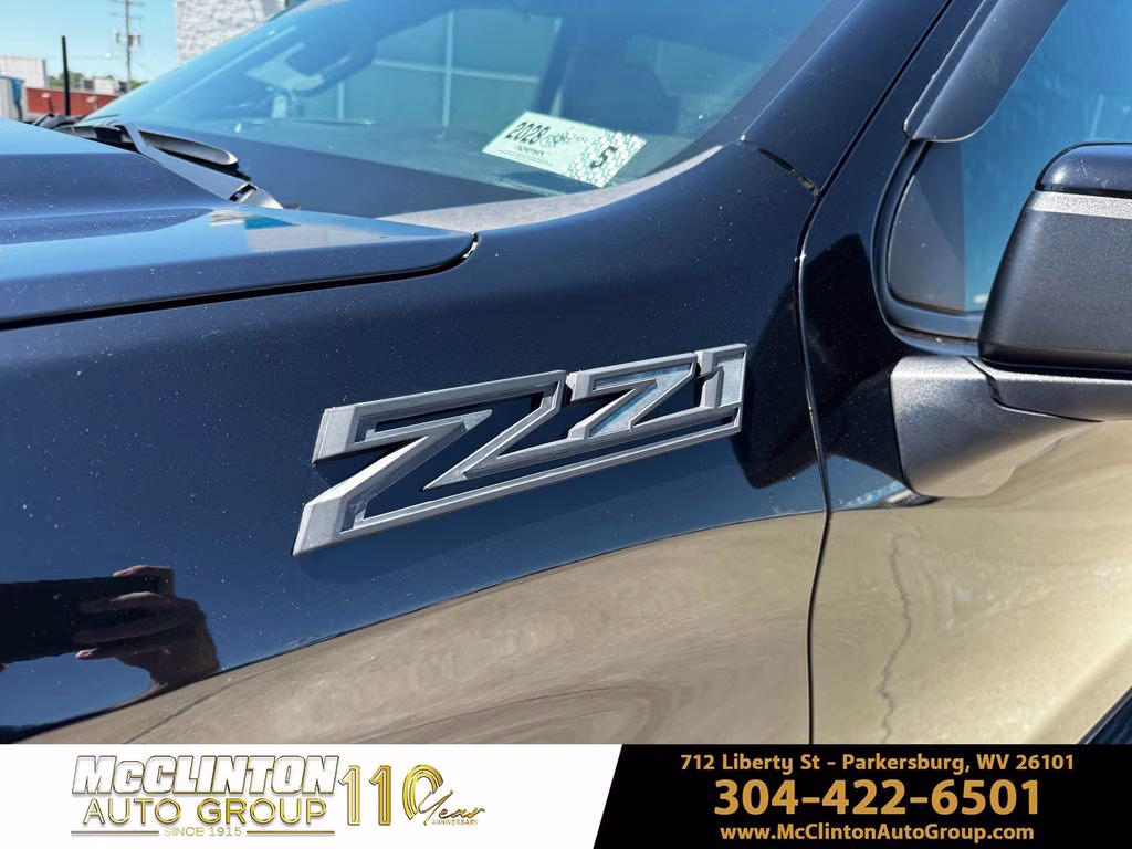 2021 Black Chevrolet Silverado 1500 LT Trail Boss 4X4 Truck