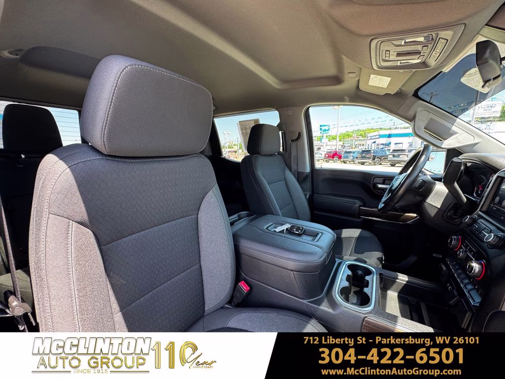 2021 Black Chevrolet Silverado 1500 LT Trail Boss 4X4 Truck
