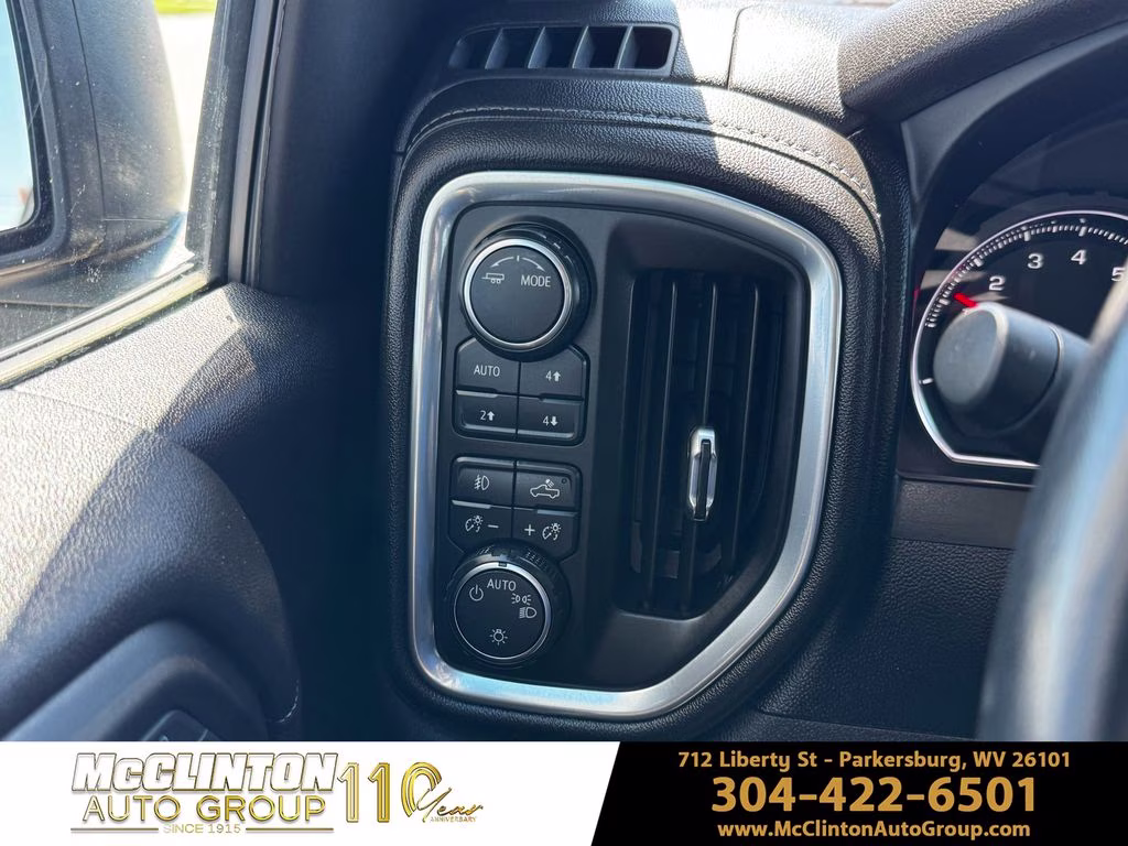 2021 Black Chevrolet Silverado 1500 LT Trail Boss 4X4 Truck