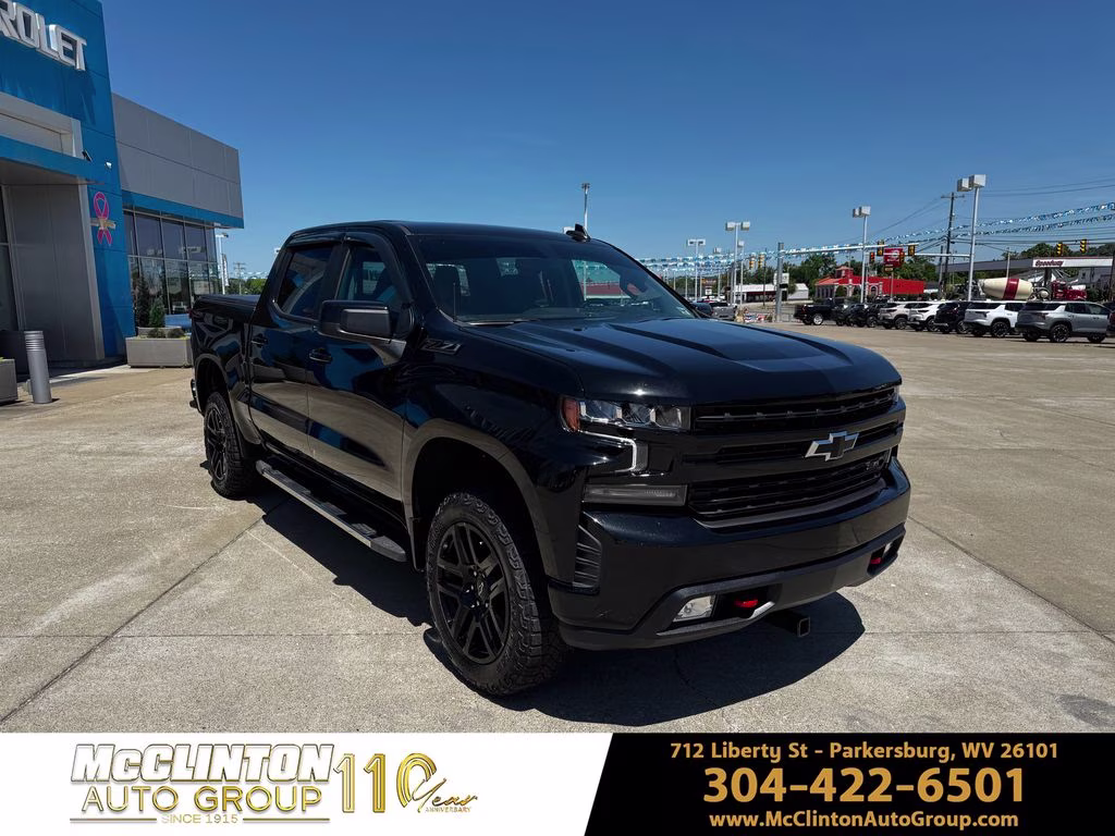 2021 Black Chevrolet Silverado 1500 LT Trail Boss 4X4 Truck
