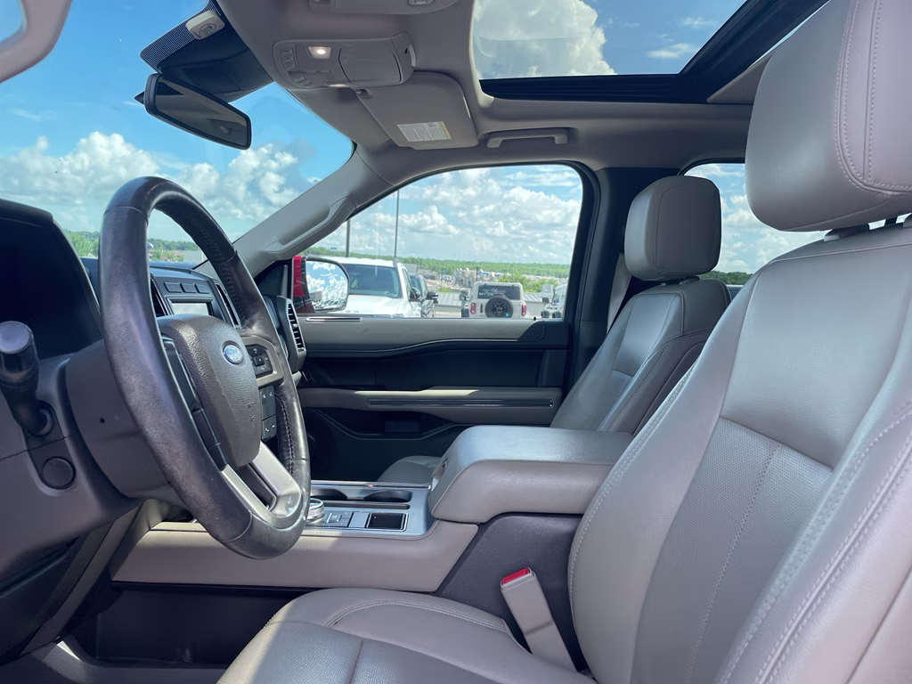 2021 Rapid Red Met Tinted Cc Ford Expedition Max XLT RWD SUV