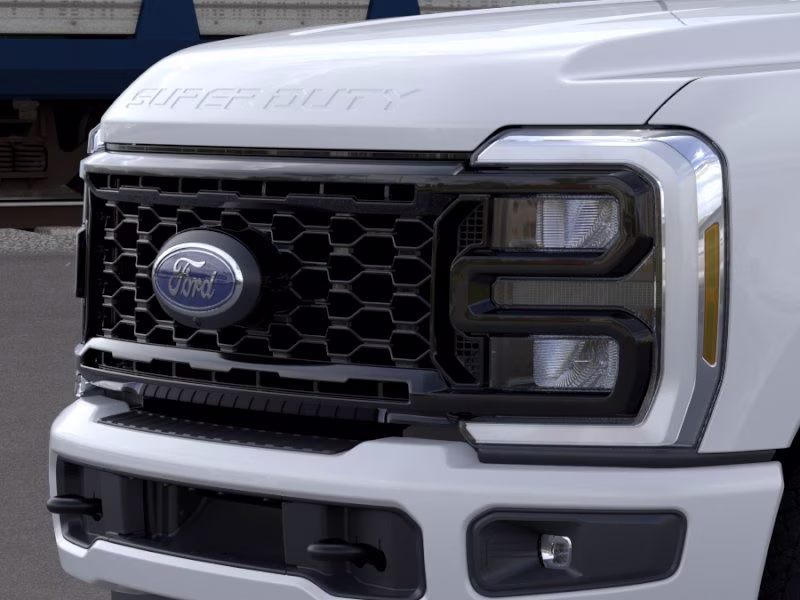 2026 Oxford White Ford Super Duty F-250 SRW XL 4X4 Truck