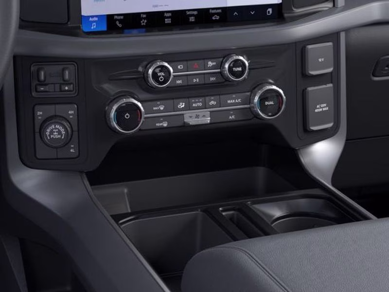 2026 Oxford White Ford F-150 XLT 4X4 Truck