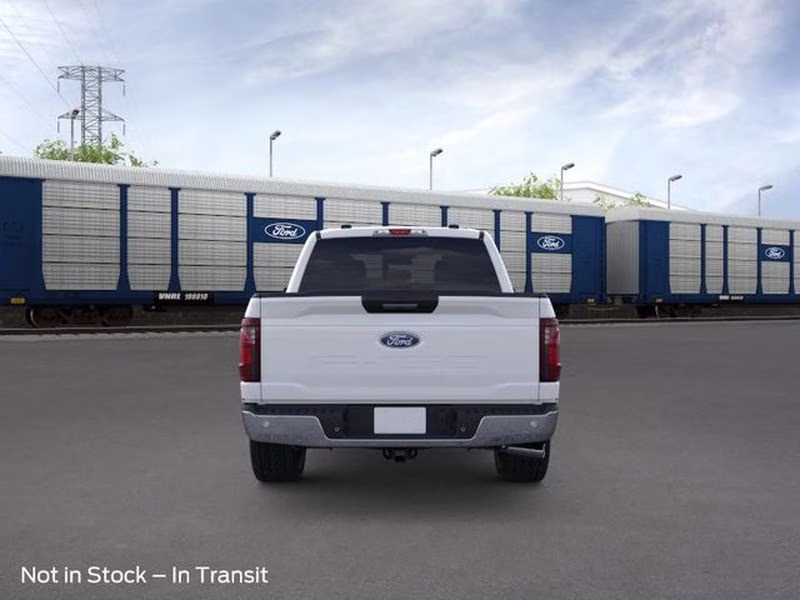 2026 Oxford White Ford F-150 XLT 4X4 Truck