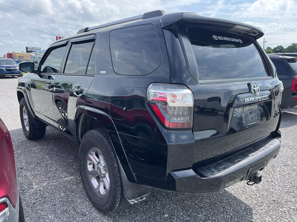2019 Midnight Black Metallic Toyota 4Runner SR5 RWD SUV