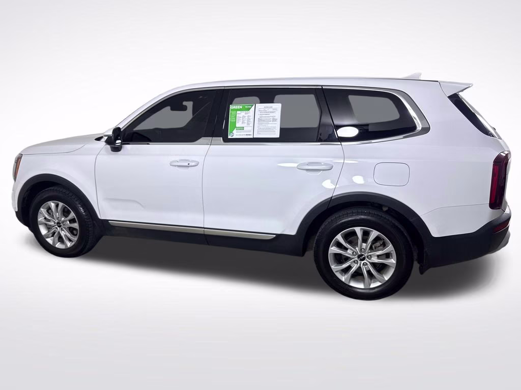 2022 Glacial White Pearl Kia Telluride LX FWD SUV