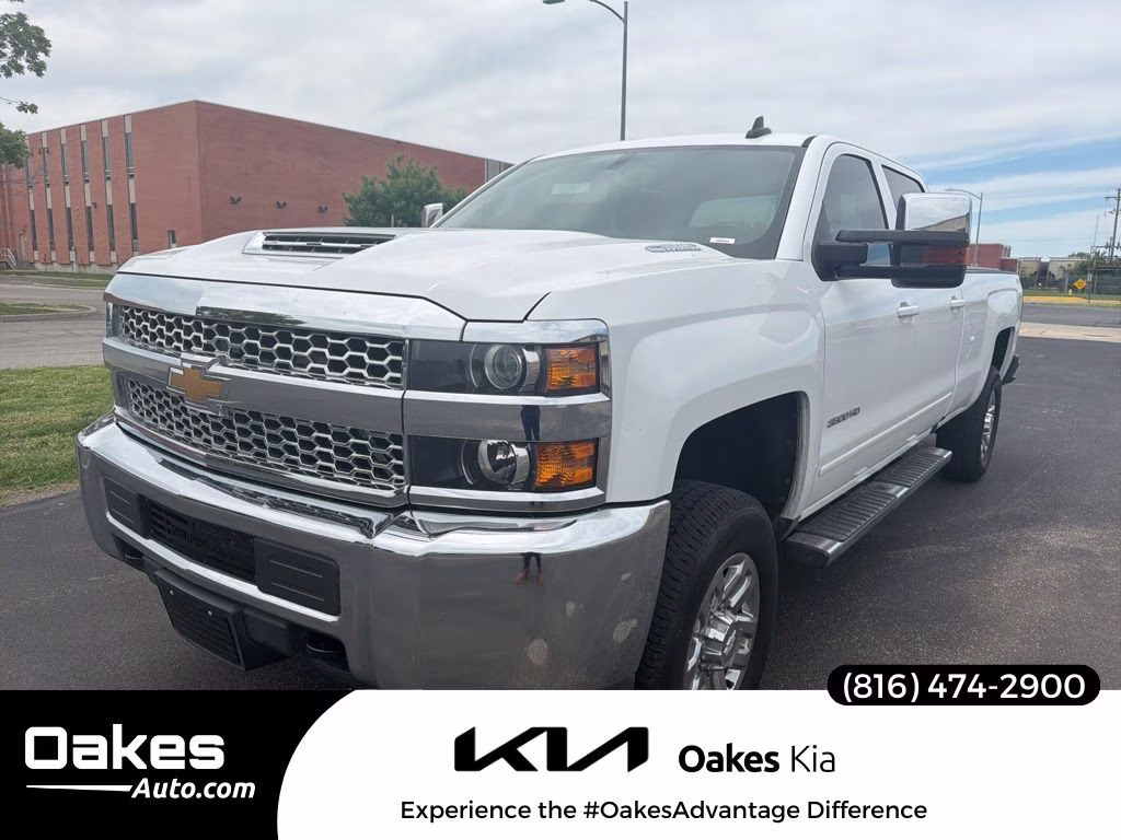 2019 Chevrolet Silverado HD LT 4WD Crew Cab Long Box SRW's photo