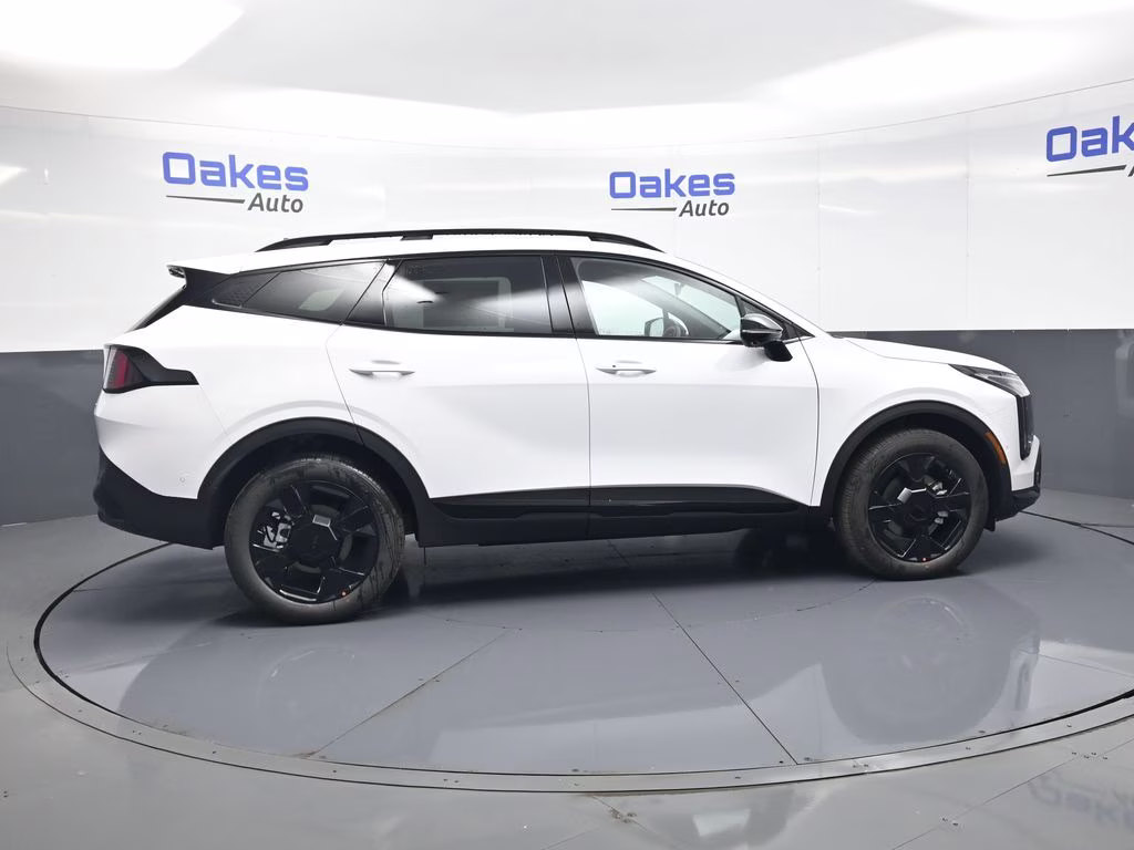 2026 Glacial White Pearl Kia Sportage X-Line AWD SUV