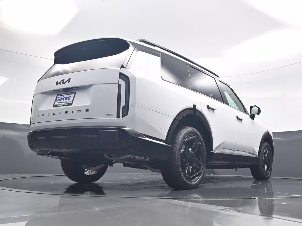 2027 Glacial White Pearl Kia Telluride Hybrid X-Line SX AWD SUV