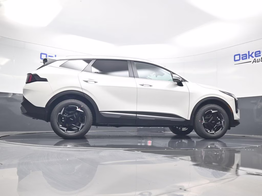 2026 Snow White Pearl Kia Sportage Hybrid EX AWD SUV