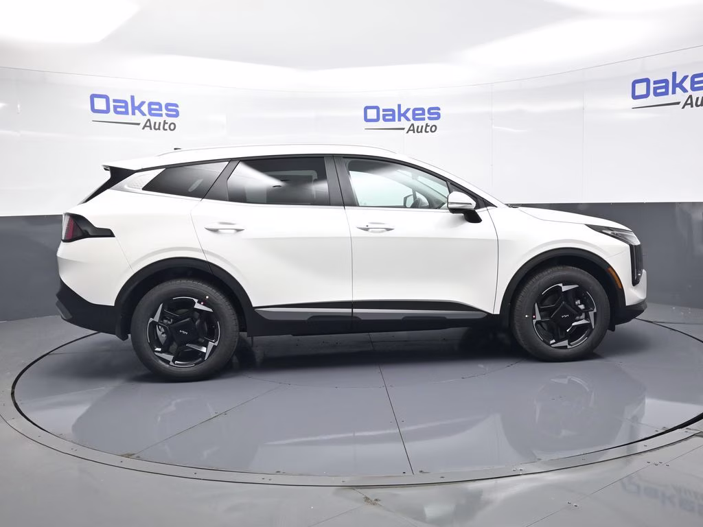 2026 Snow White Pearl Kia Sportage Hybrid EX AWD SUV