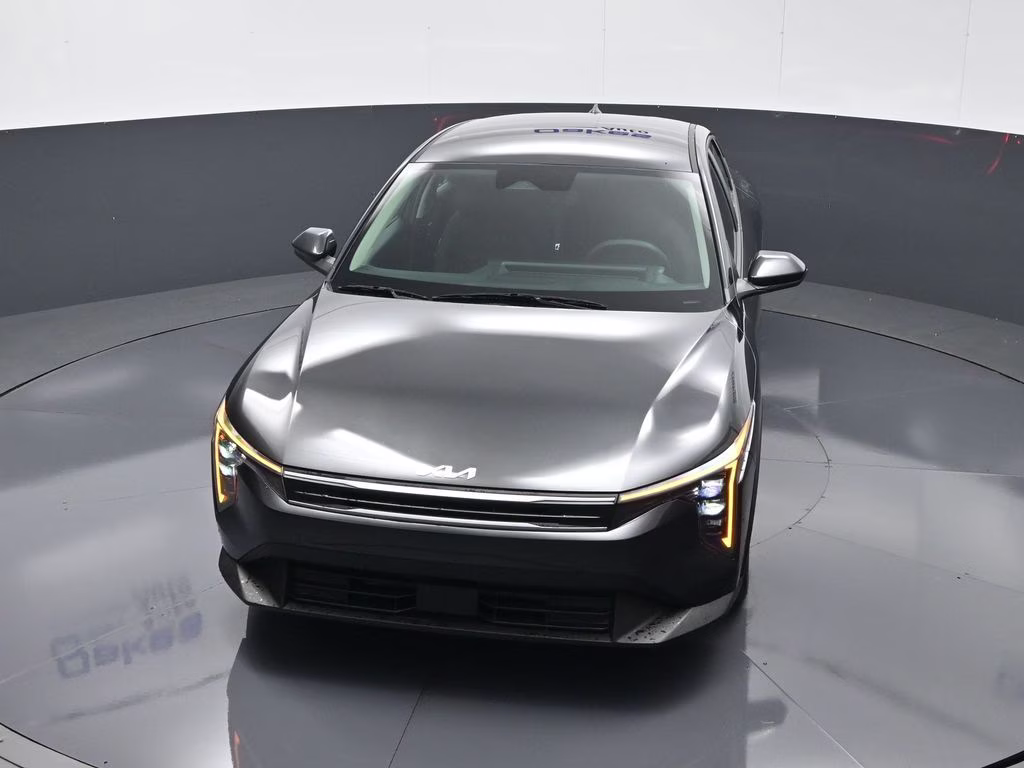 2026 Interstellar Gray Kia K4 LXS FWD Sedan