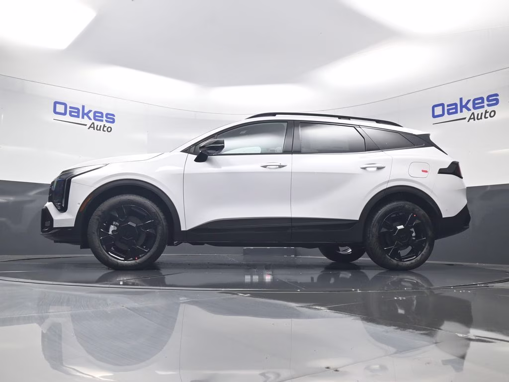 2026 Glacial White Pearl Kia Sportage X-Line AWD SUV