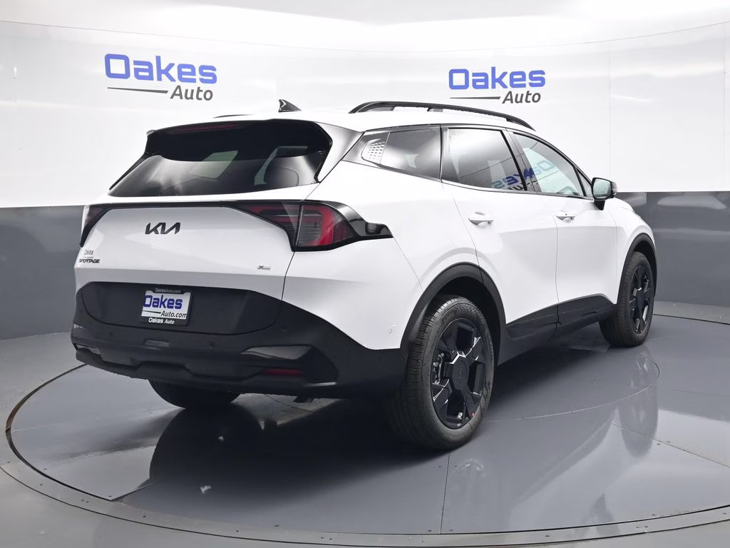 2026 Glacial White Pearl Kia Sportage X-Line AWD SUV