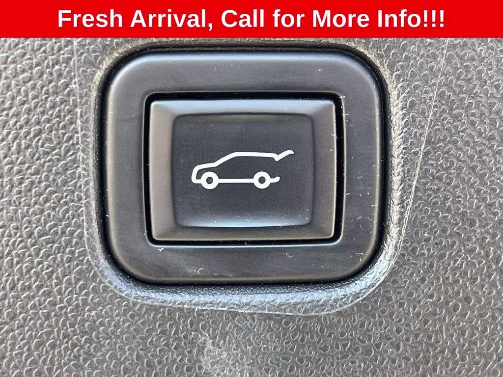 2021 Summit White Chevrolet Blazer LT FWD SUV