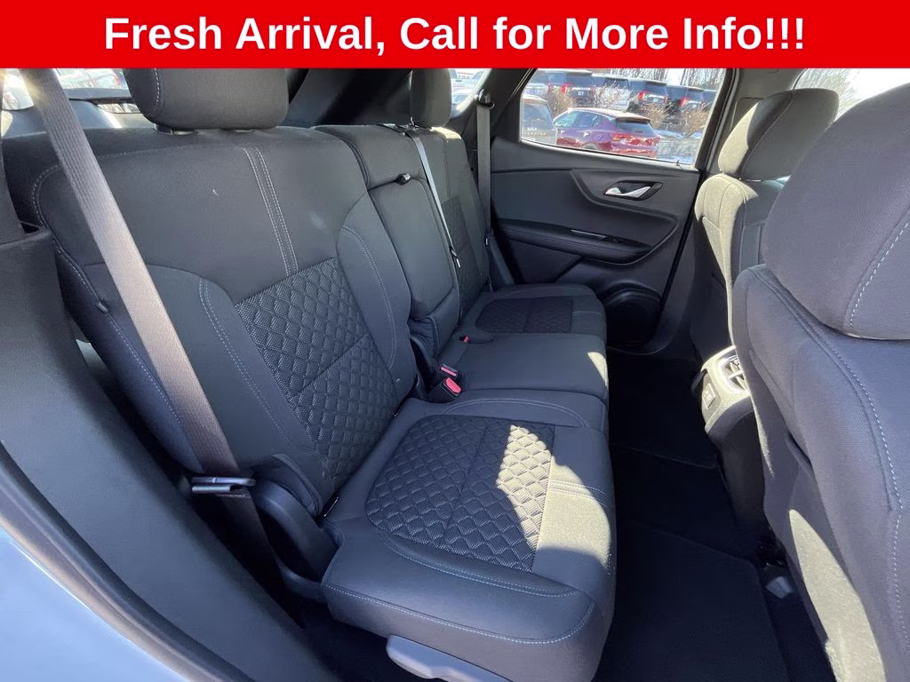 2021 Summit White Chevrolet Blazer LT FWD SUV