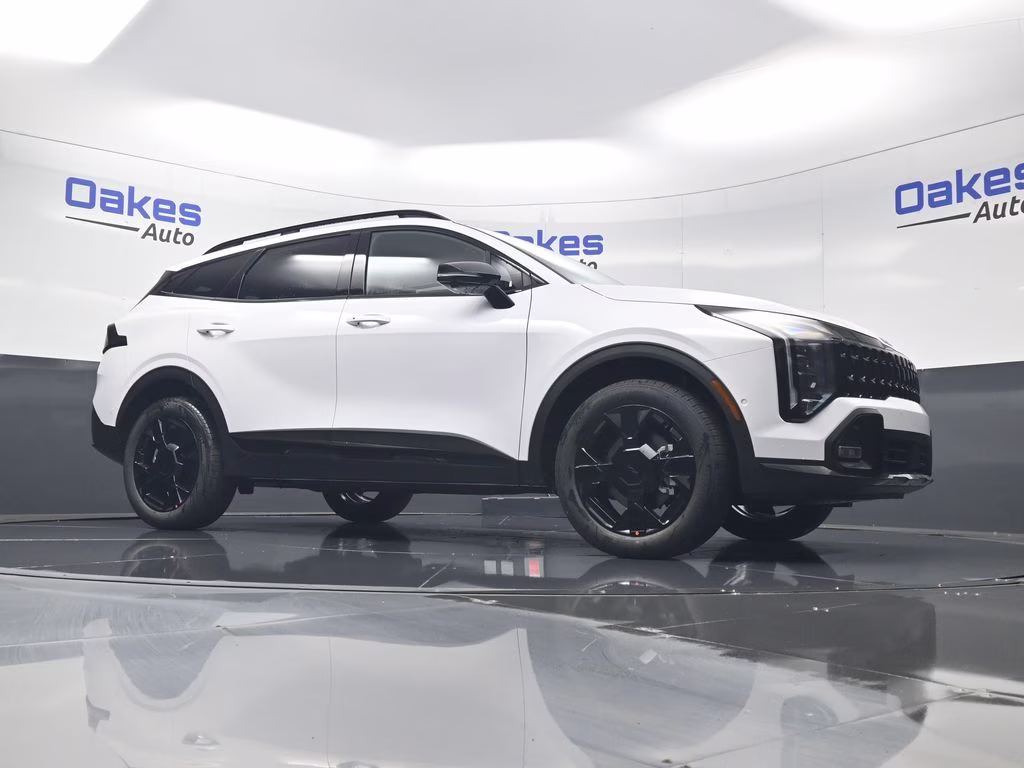 2026 Glacial White Pearl Kia Sportage X-Line AWD SUV