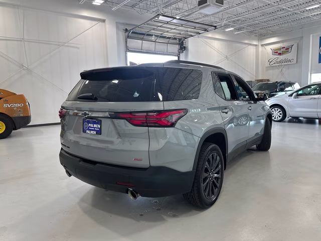 2023 Sterling Gray Metallic Chevrolet Traverse RS AWD SUV
