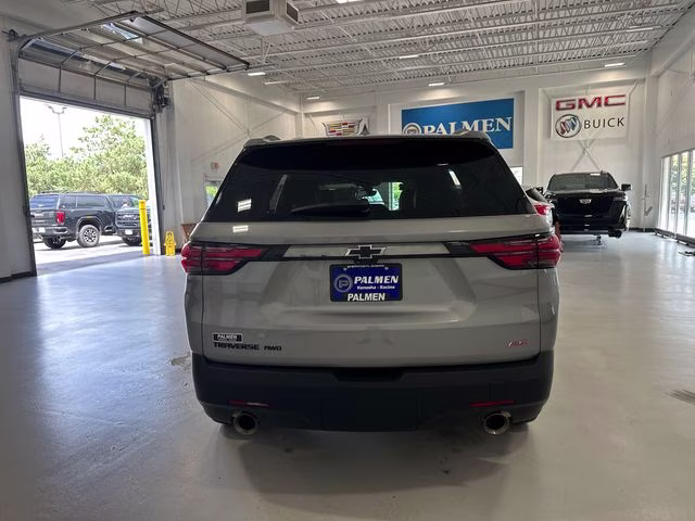 2023 Sterling Gray Metallic Chevrolet Traverse RS AWD SUV