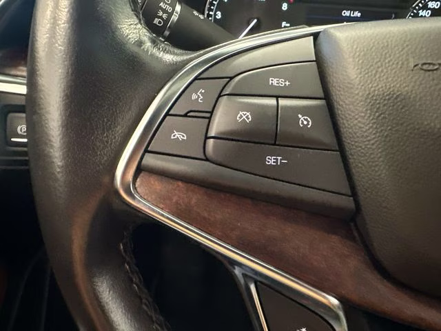 2023 Crystal White Tricoat Cadillac XT5 Premium Luxury AWD SUV