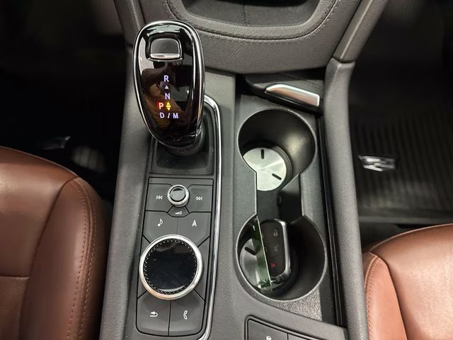 2023 Crystal White Tricoat Cadillac XT5 Premium Luxury AWD SUV