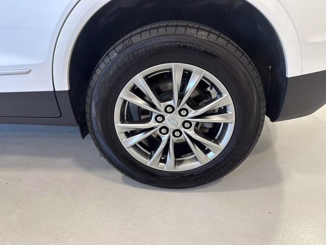 2023 Crystal White Tricoat Cadillac XT5 Premium Luxury AWD SUV