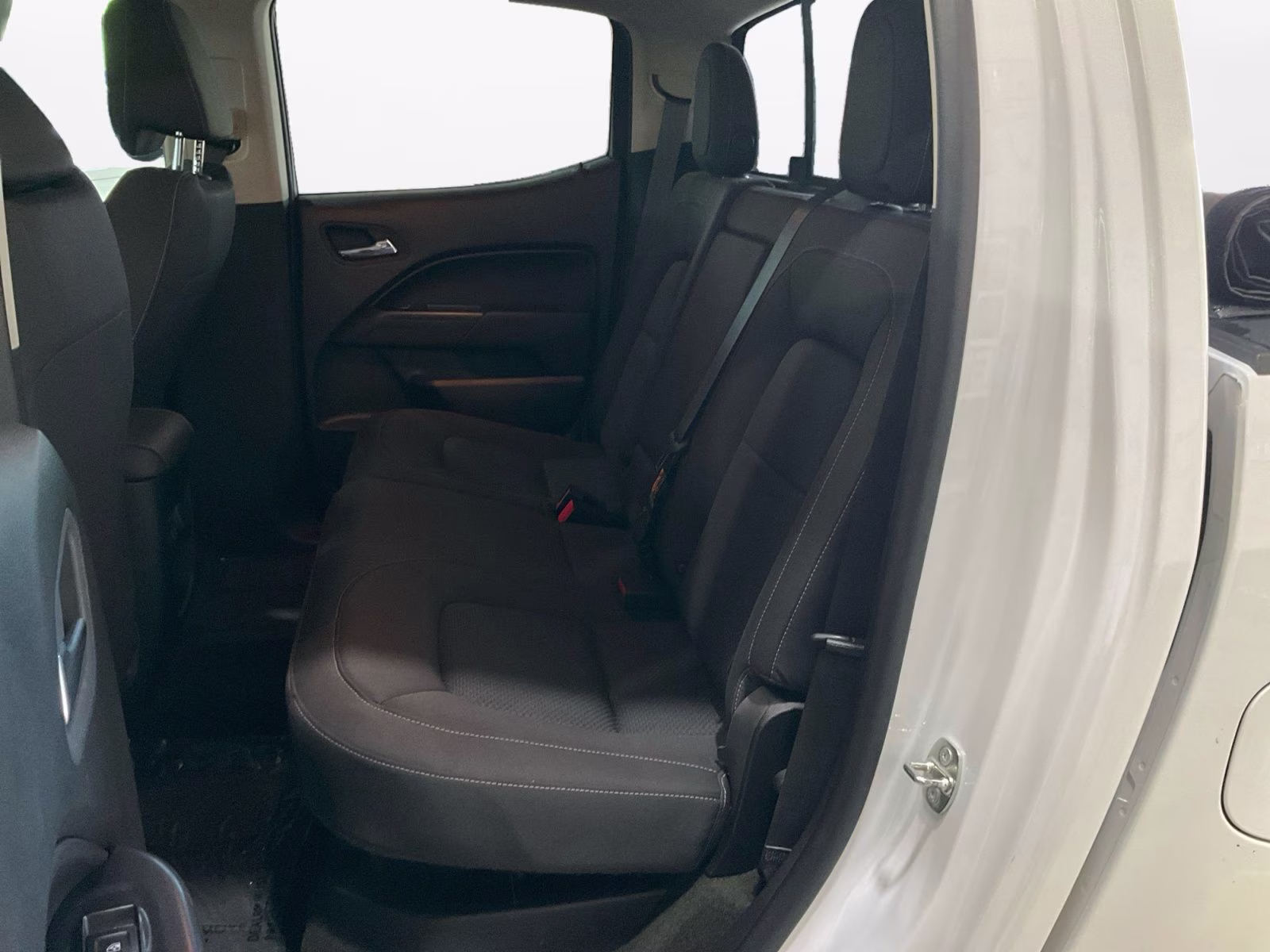 2017 Summit White Chevrolet Colorado LT 4X4 Truck