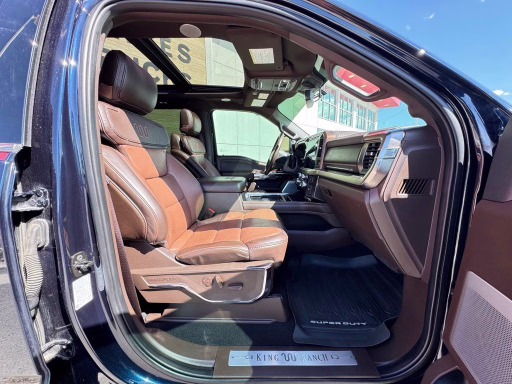 2024 Brown Ford Super Duty F-350 SRW King Ranch 4X4 Truck