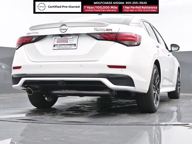 2025 Aspen White/Super Black Nissan Sentra SR FWD Sedan