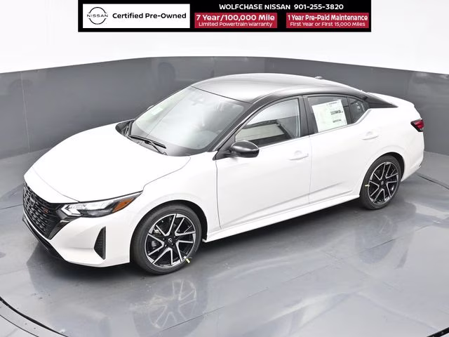 2025 Aspen White/Super Black Nissan Sentra SR FWD Sedan