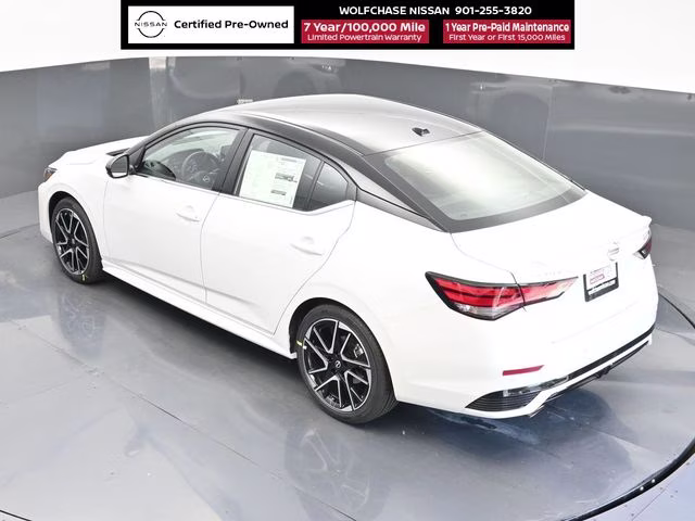 2025 Aspen White/Super Black Nissan Sentra SR FWD Sedan
