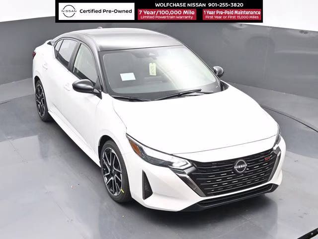 2025 Aspen White/Super Black Nissan Sentra SR FWD Sedan