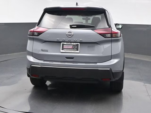 2026 Boulder Gray Pearl Nissan Rogue SV FWD SUV