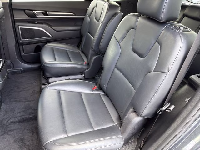 2024 Gravity Gray Kia Telluride S FWD SUV