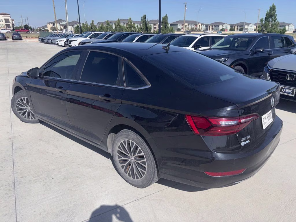 2021 Black Uni Volkswagen Jetta 1.4T SE FWD Sedan