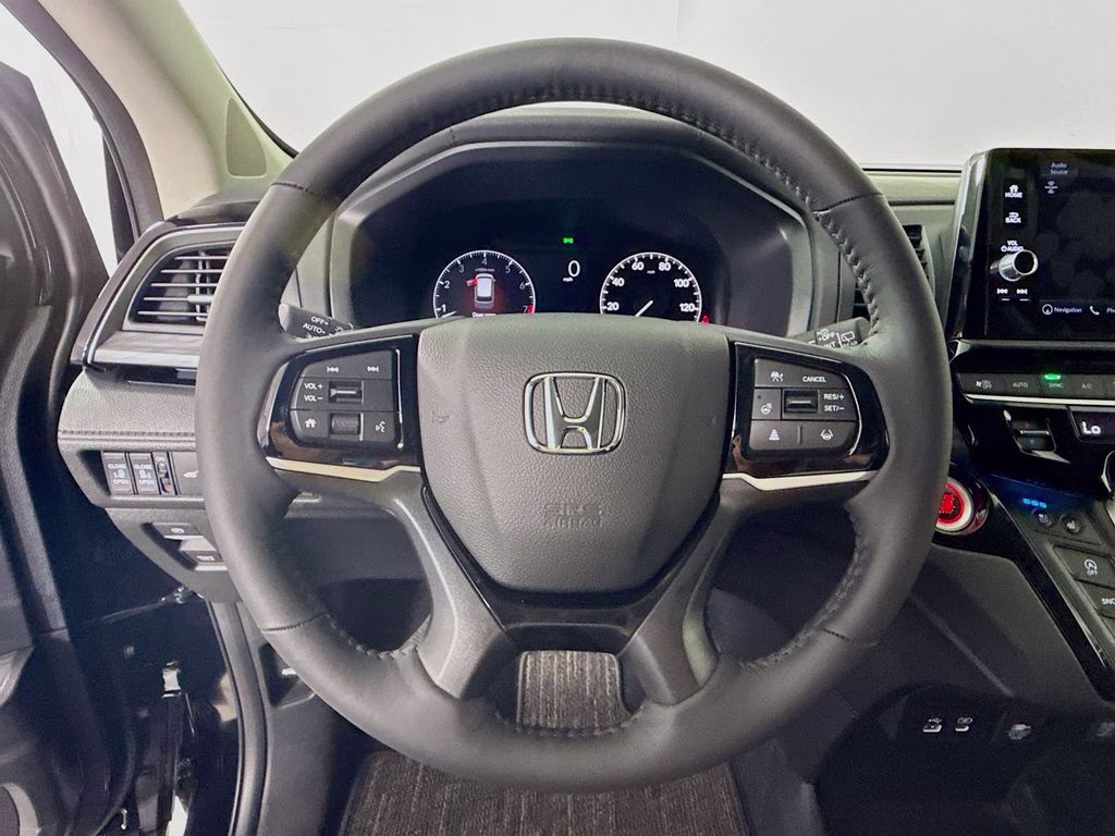 2026 Crystal Black Pearl Honda Odyssey Elite FWD Van