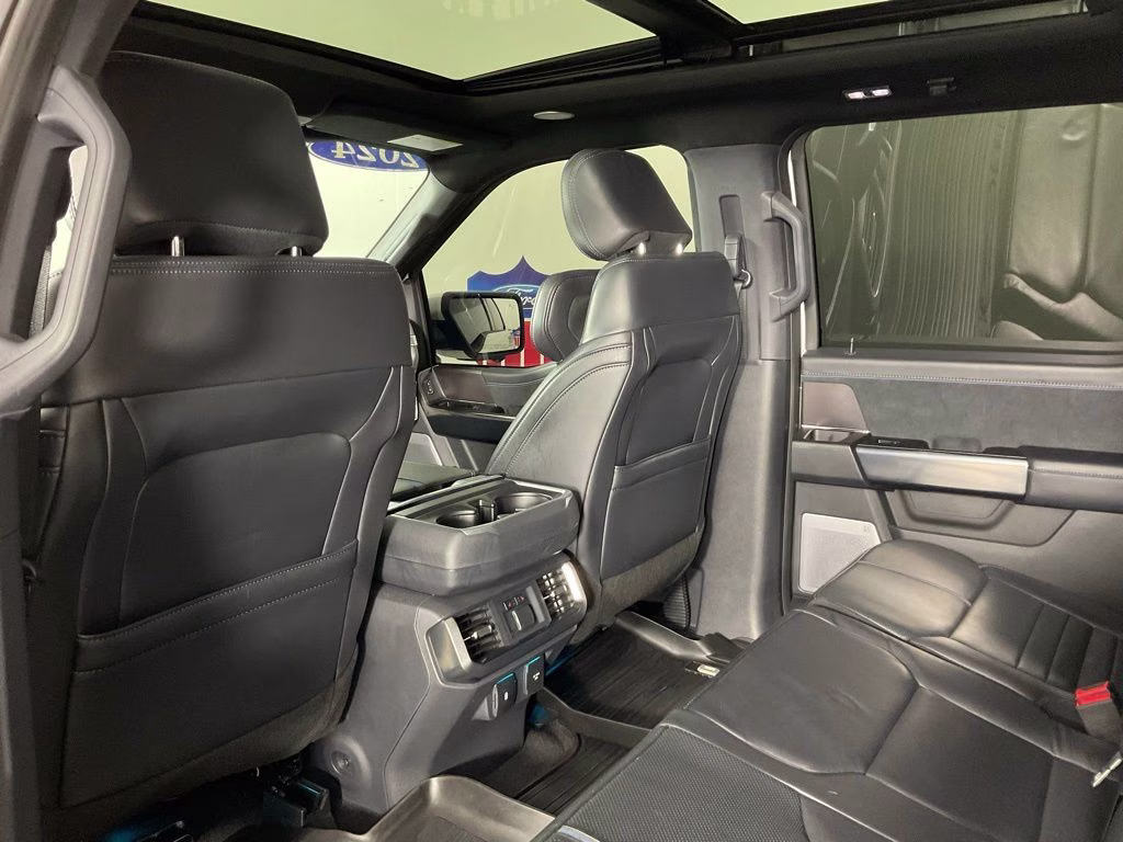 2024 White Metallic Ford F-150 Platinum 4X4 Truck