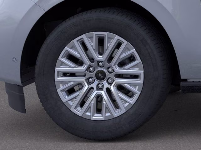 2026 Glacier Gray Metallic Tri-Coat Ford Expedition Max Platinum 4X4 SUV