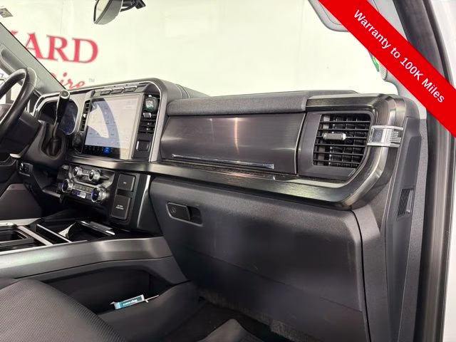 2023 Oxford White Ford Super Duty F-250 SRW Lariat 4X4 Truck