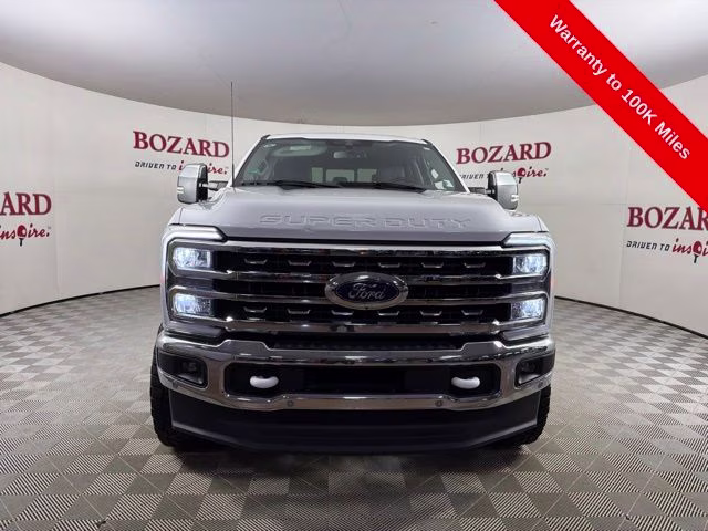 2023 Oxford White Ford Super Duty F-250 SRW Lariat 4X4 Truck