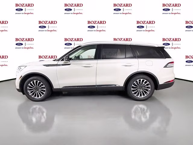 2022 Ceramic Pearl Metallic Tri-Coat Lincoln Aviator Reserve AWD SUV