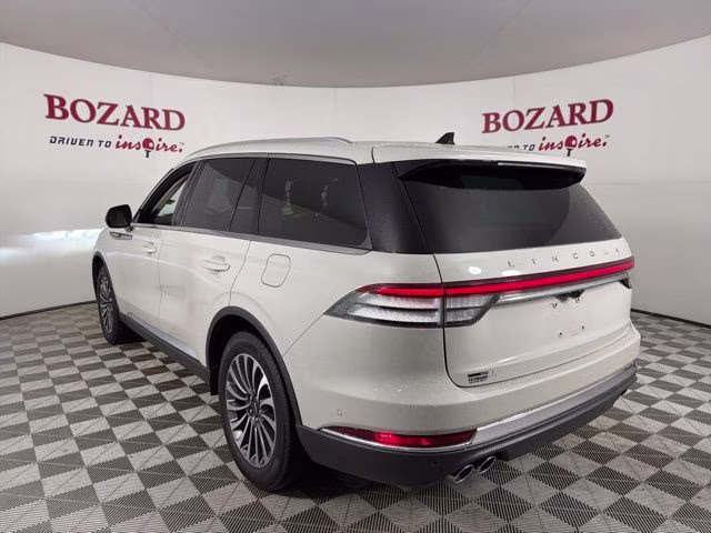 2022 Pearl Metallic Lincoln Aviator Reserve AWD SUV